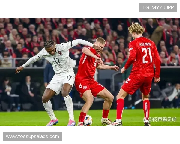 利兹联战术调整后攻防表现稳健，近期战绩走势清晰