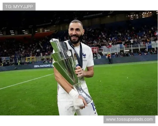 本泽马离欧后历史地位是否已定型？