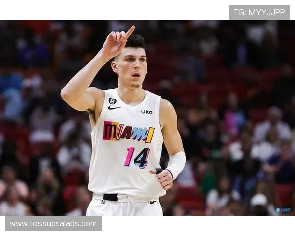 希罗无球跑动明显提升空间，关键时刻投篮效率待加强