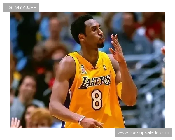 科比无球跑动撕裂防线，关键回合得分结构改变比赛走势